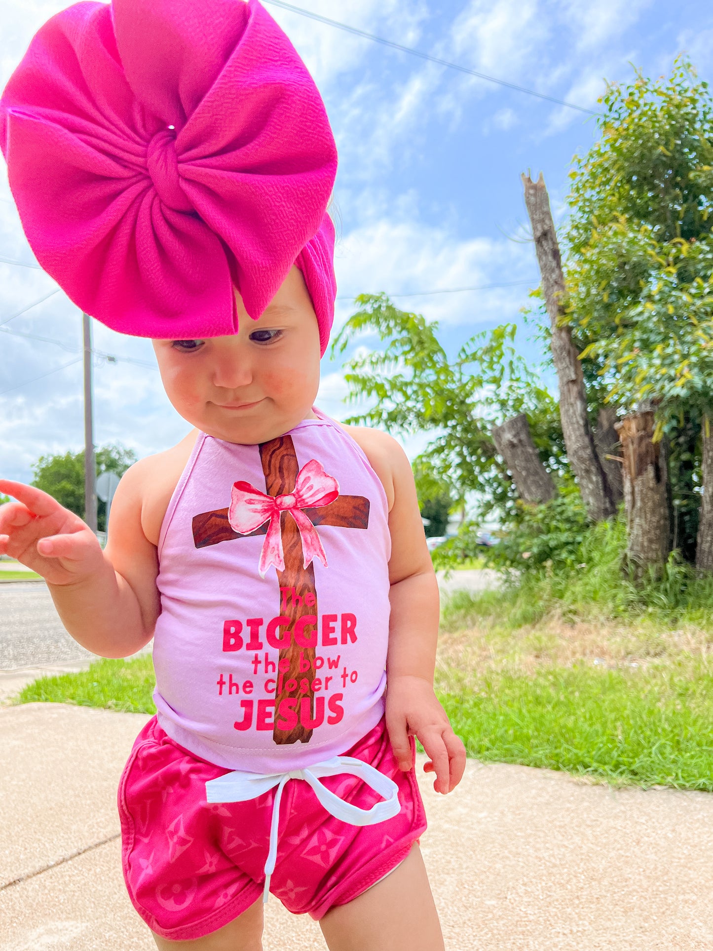 The bigger the Bow Kids Tee