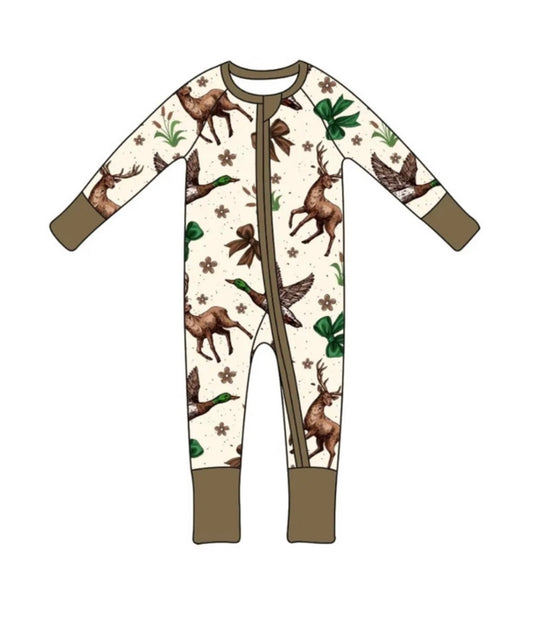 Ducks, Bucks & Bows Zippy