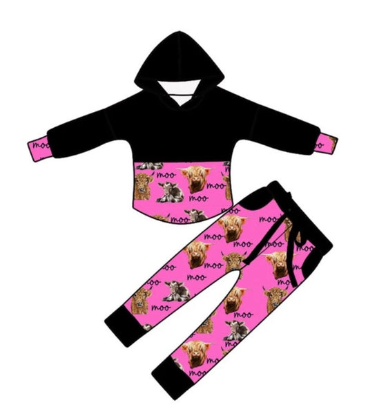 Pink Everywhere a Moo Moo Pullover Set